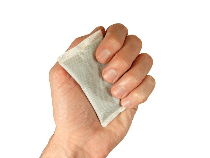 Що використовувати для тепла під час подорожей або роботи на вулиці